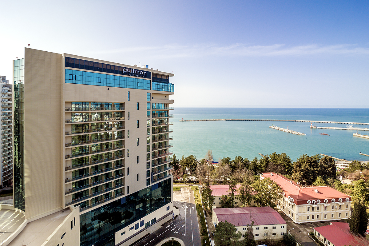 Проживание в Pullman Sochi Centre 5* / Mercure Sochi Centre 4* 3 - 5  декабря 2023